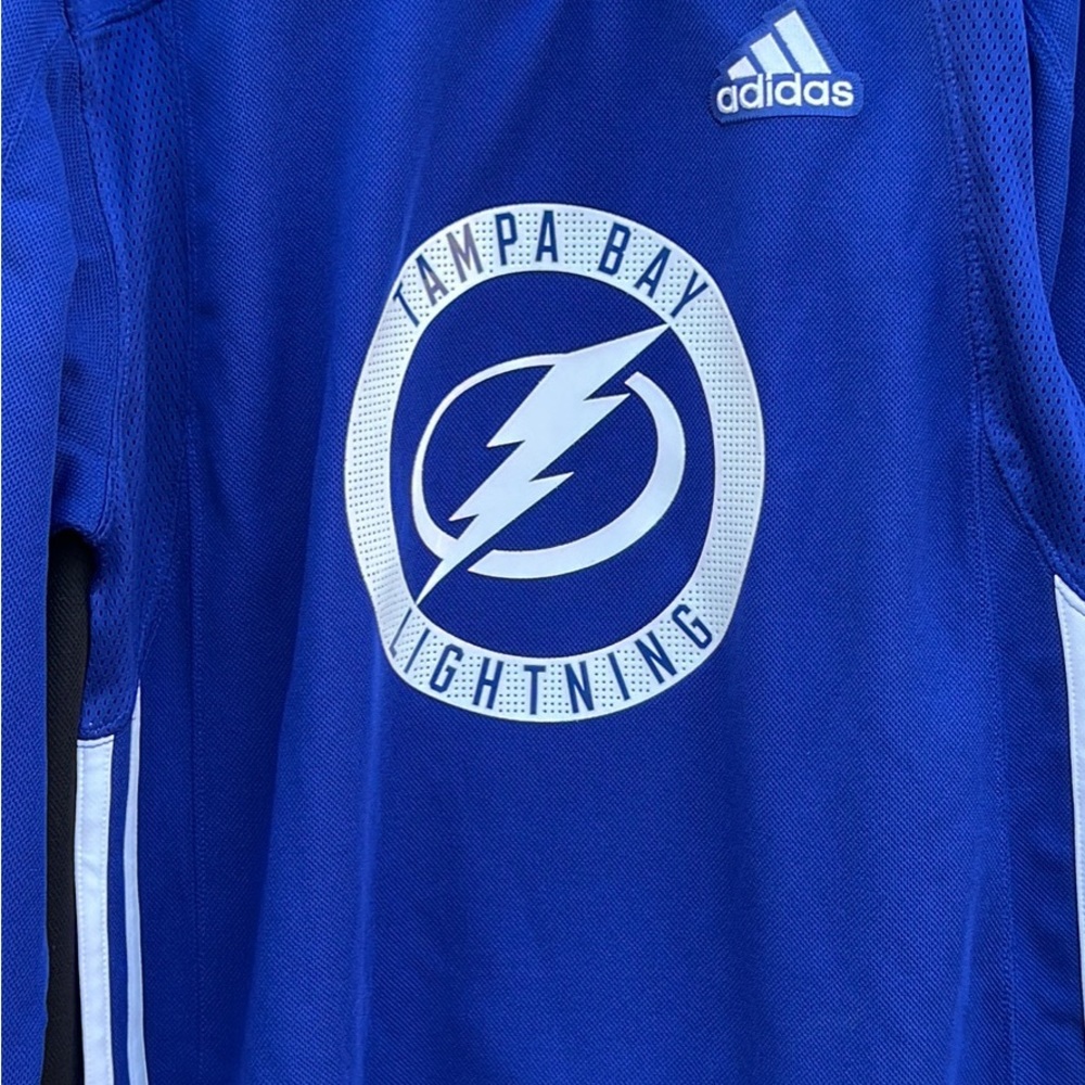 Men's Authentic, Tampa Bay Lightning, JERSEY, new with tags Adidas